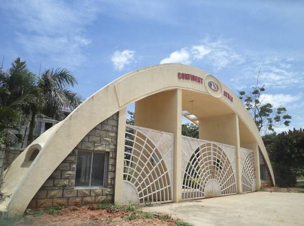  atria-apartment Gated Community