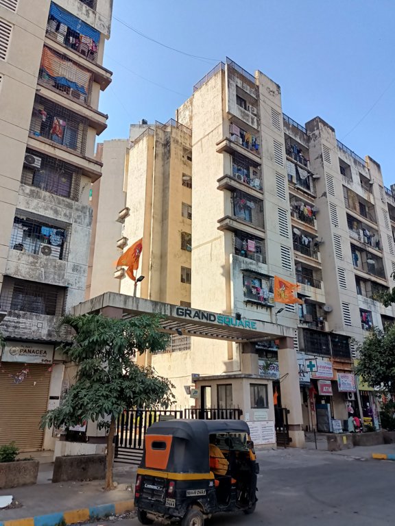 grand square Elevation