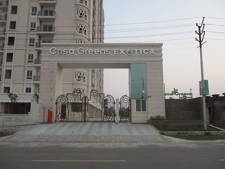 casa green exotica Entrance Gate Security Cabin