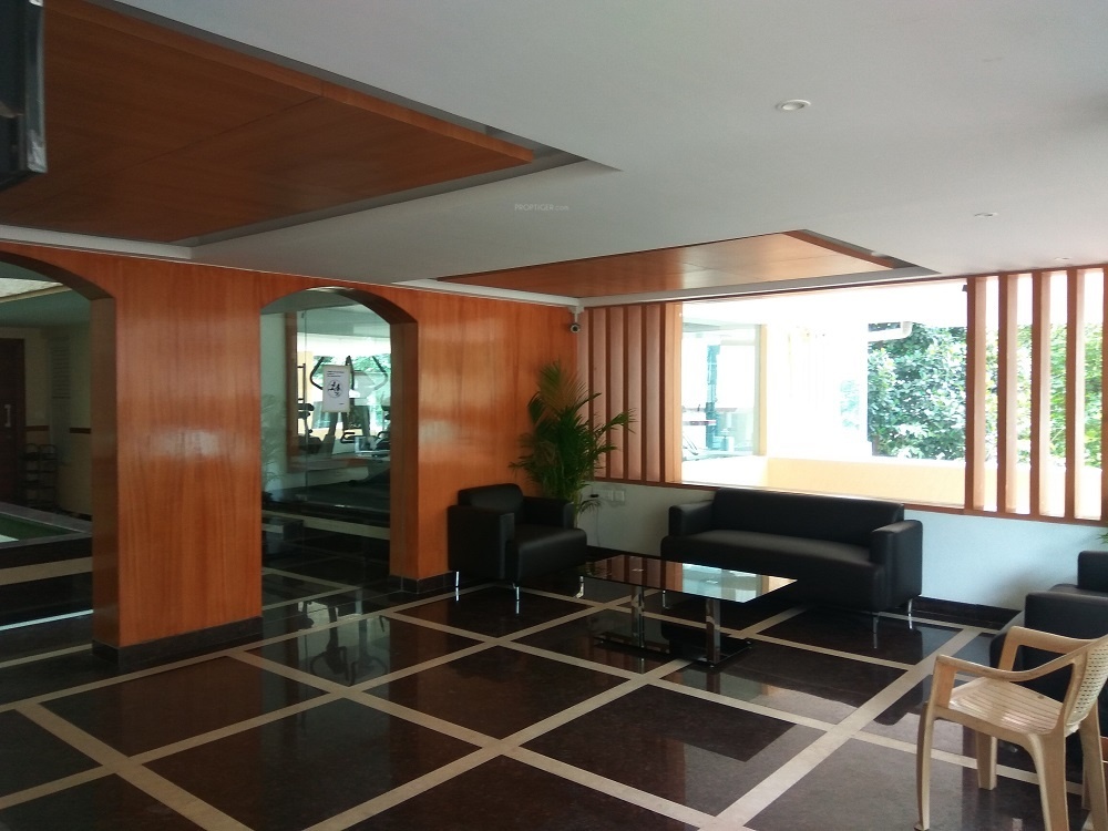  the courtyard square Waiting Lounge