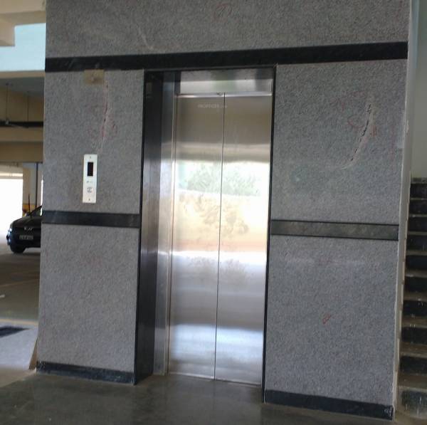 Lift Available flora Lift Available