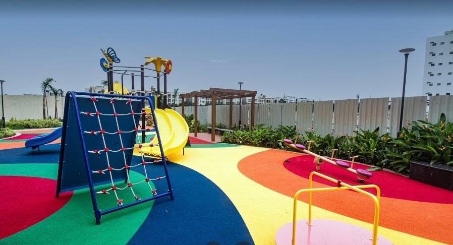 risington 2 Children's play area