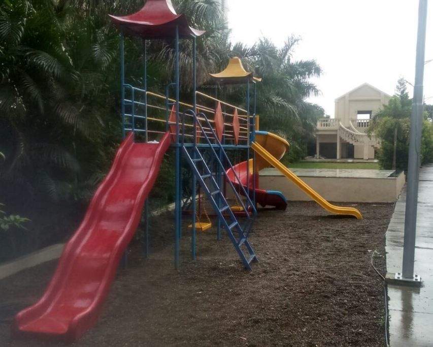 royal one Children's play area