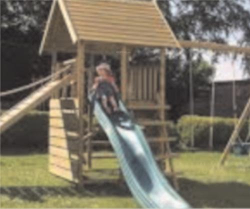  heights-bldg-2 Children's play area