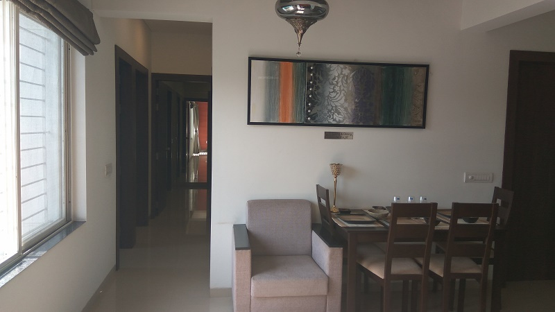  pristine green Dining Area