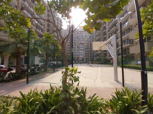  grand-iva Basketball Court