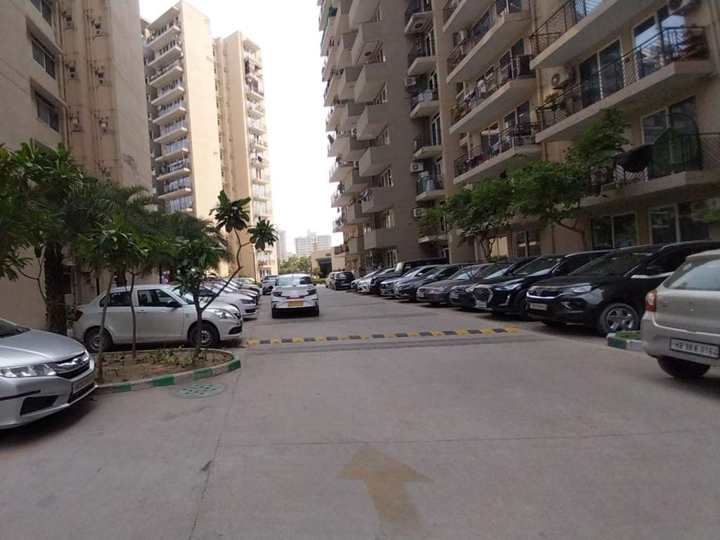  grand iva Car Parking