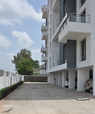  33 mile stone Others