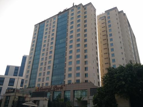  the-room-ii Images for Elevation of Central Park The Room At Central Park Flower Valley