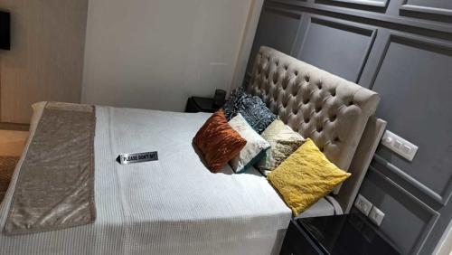 Bedroom shri-radha-aqua-garden Bedroom