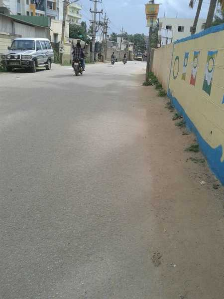  gardens Internal Roads