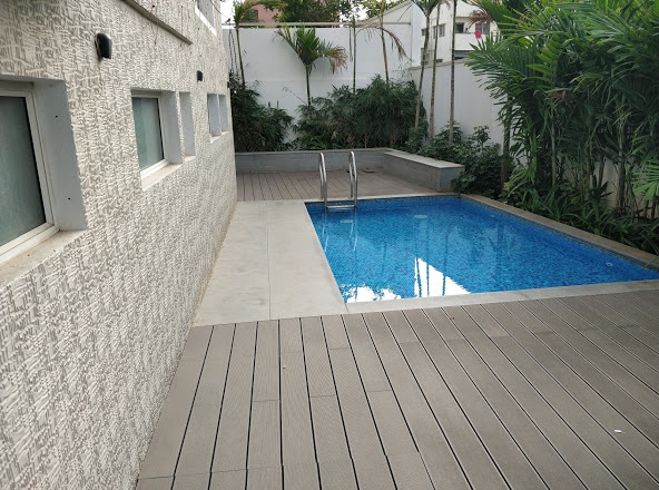  splendour Swimming Pool