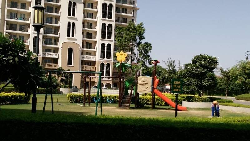 DLF New Town Heights 1