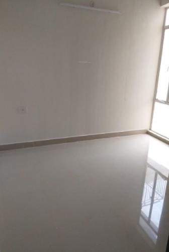  avenue-102 Living Area