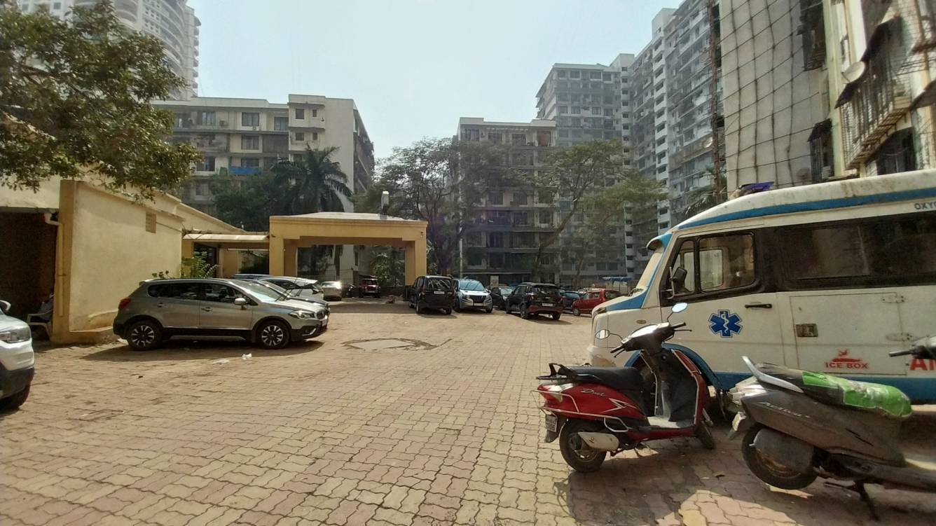 golden isle Car Parking