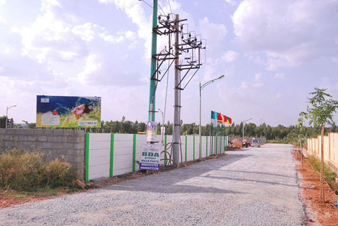 greens Images for Amenities of Cybele Greens