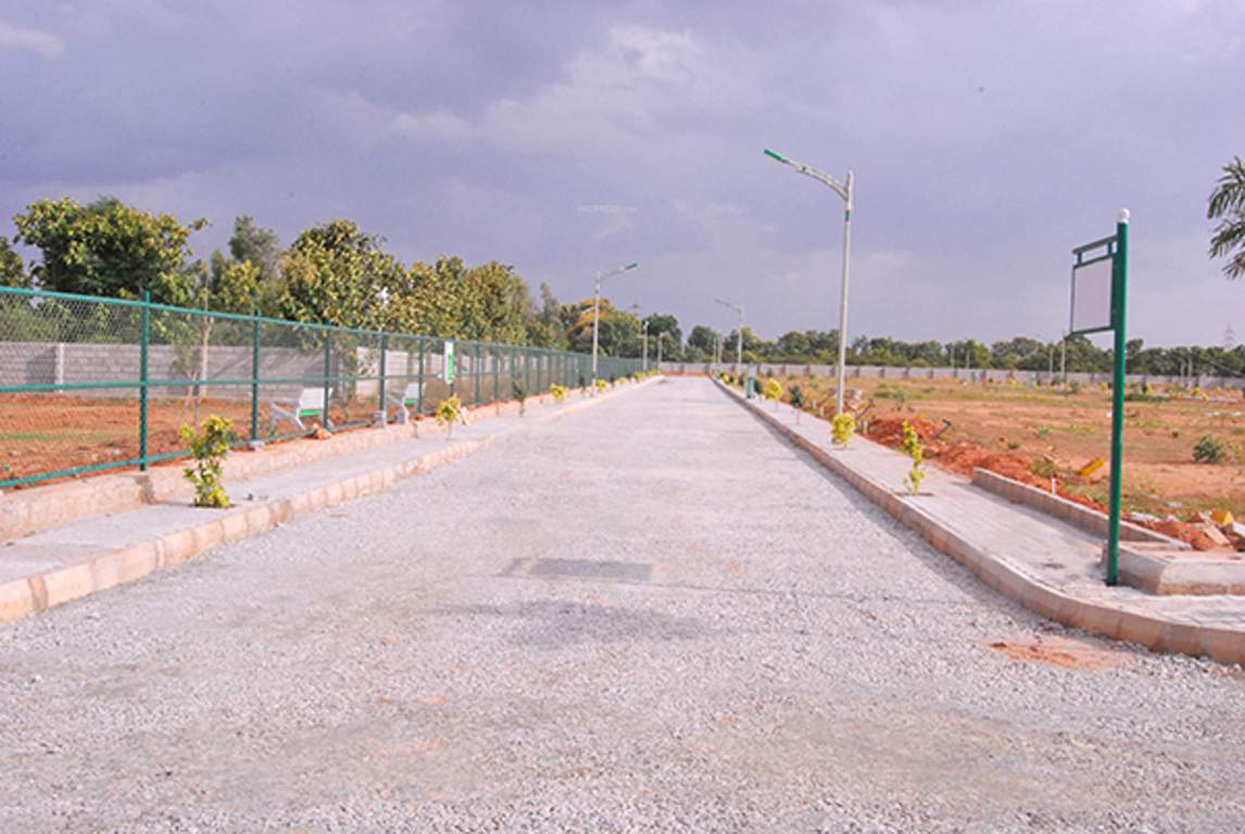 greens Images for Amenities of Cybele Greens