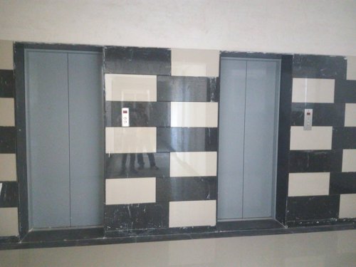  sentosa-pearl Lift(s)