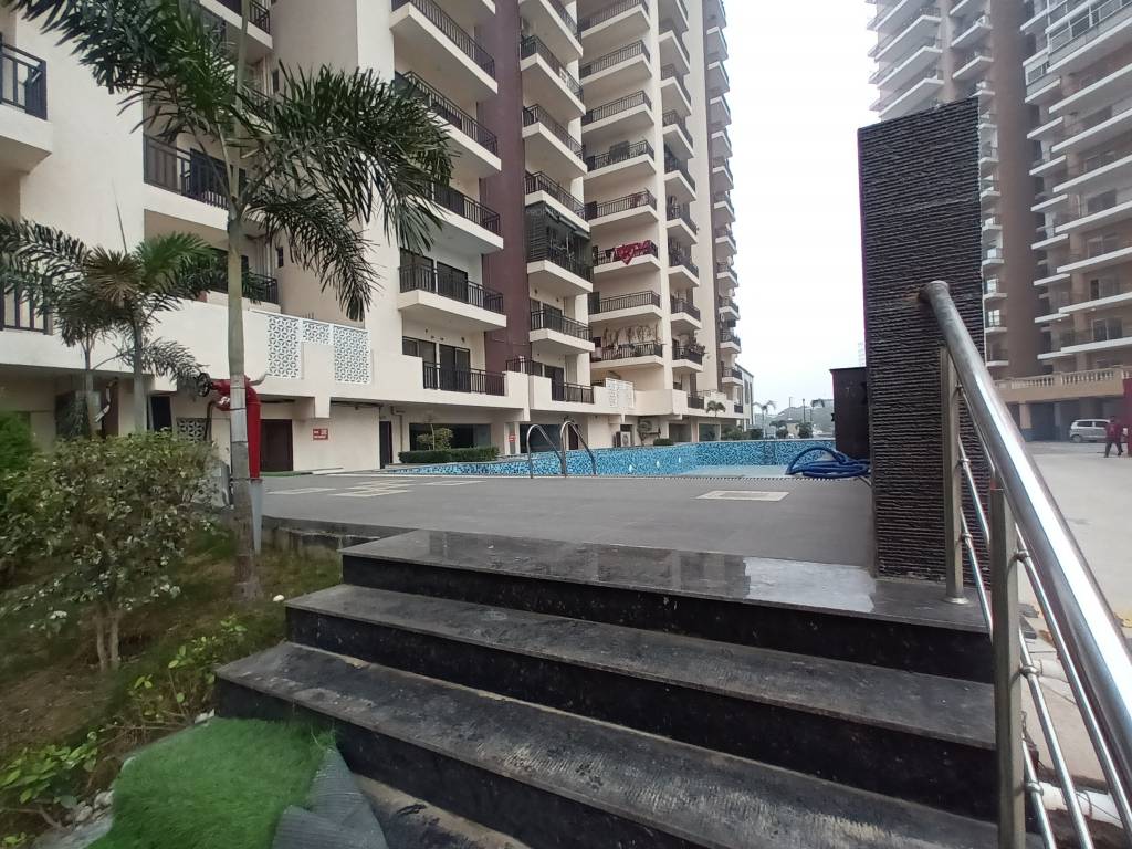 Parakh The Golden Gate