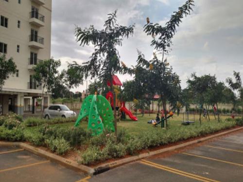  woodland-heights Children's play area