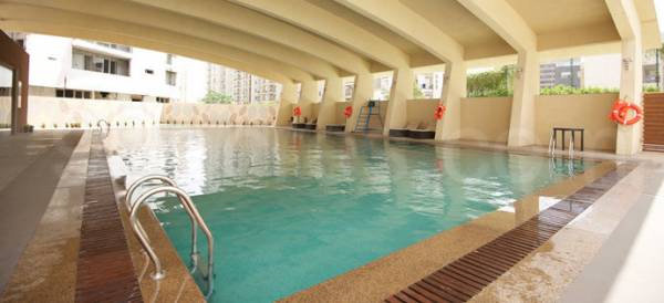  sovereign Swimming Pool