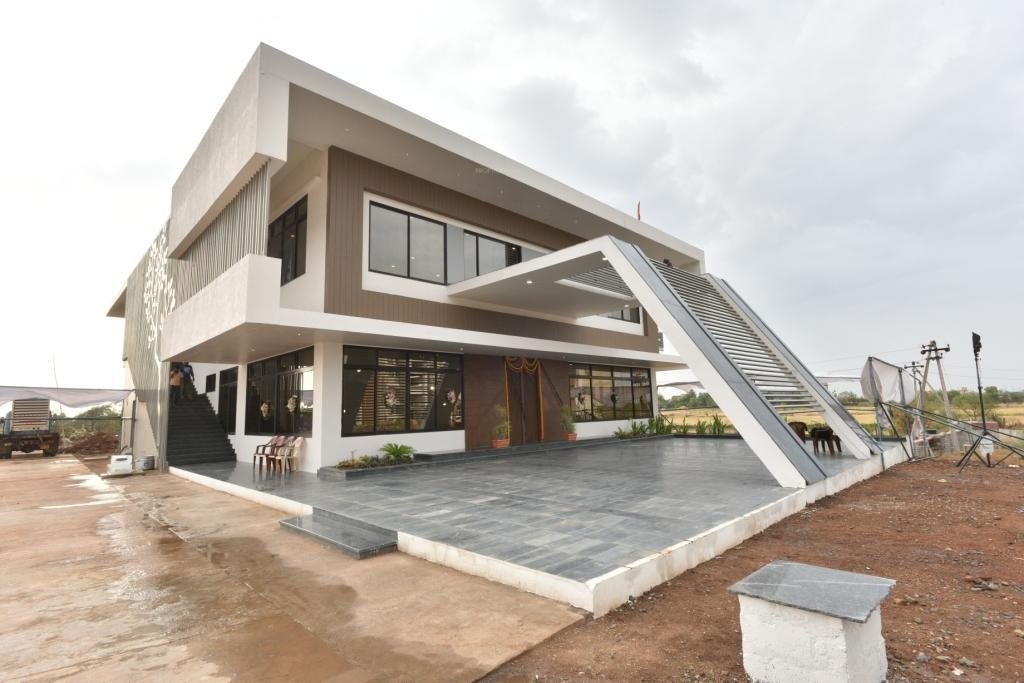 green earth city Others