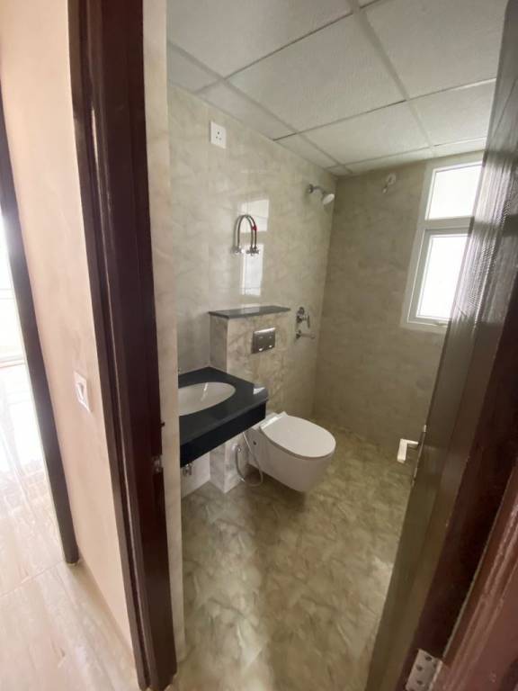  wave executive floors Bathroom