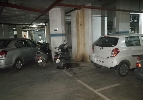  elita-promenade Car Parking