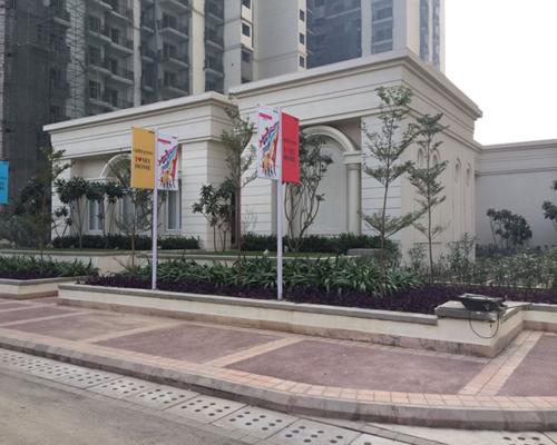  dlf-capital-greens-phase-ii Club House