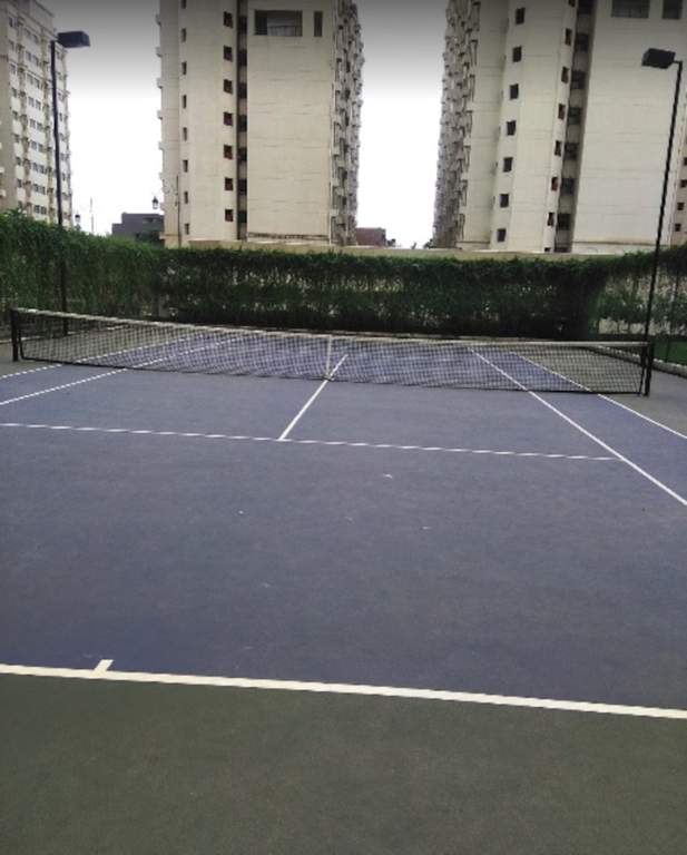 dlf capital greens phase ii Tennis Court