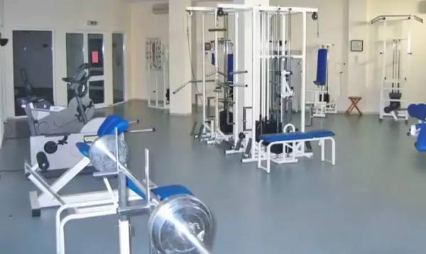  icb-island Gymnasium