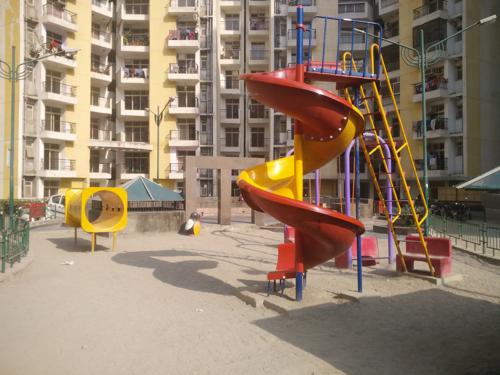  grand-savana Children's play area