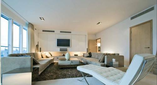  anmol-fortune- Living Area