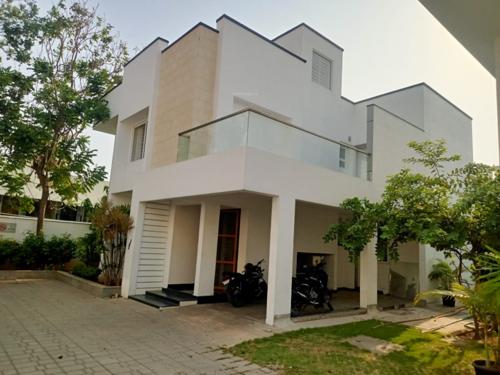  insignia Images for Elevation of Ramcons Insignia