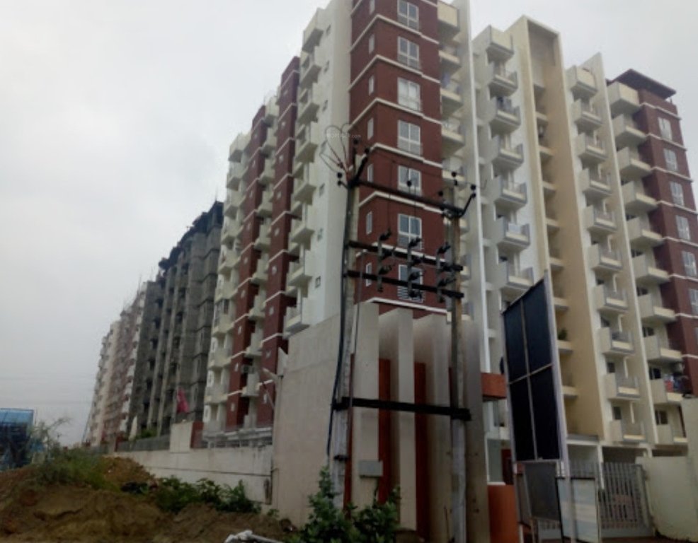  south court Tower A  Construction Status June 20