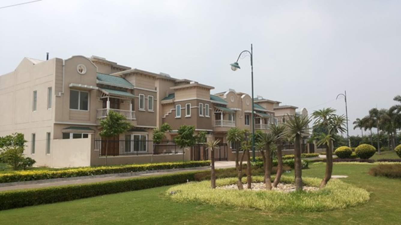  golf meadows villas Elevation