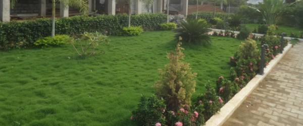  ananthaya Landscaped Gardens