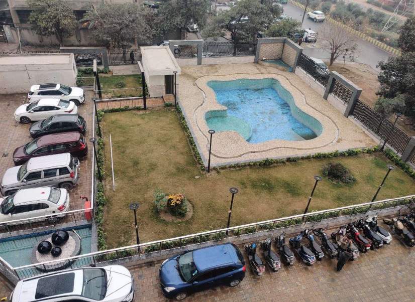  the vasundhara grand Swimming Pool