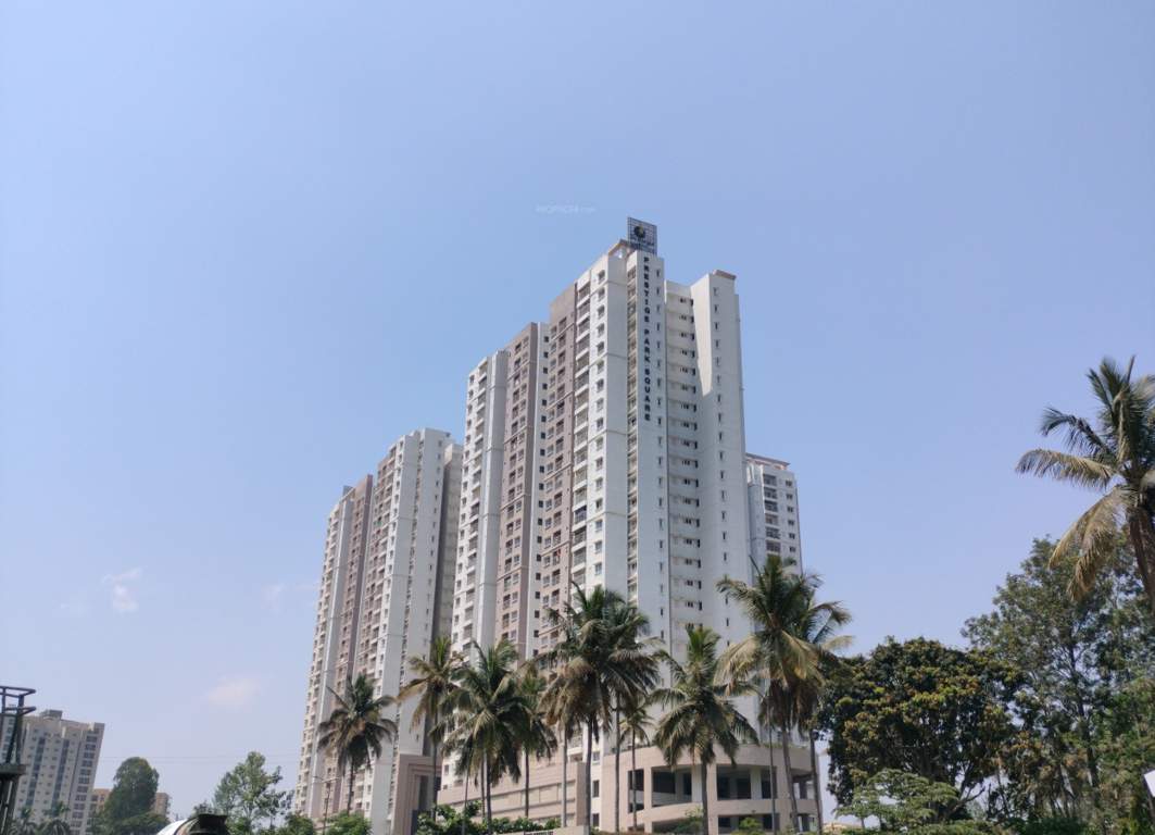  park square Elevation