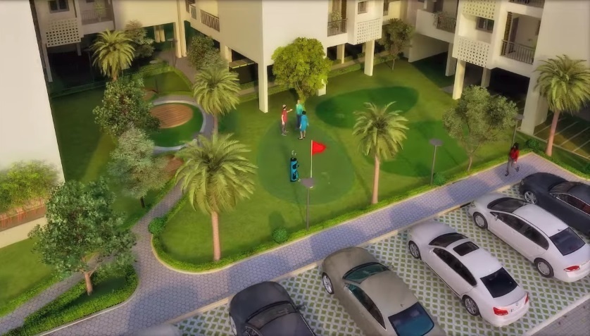  grande next Golf Course