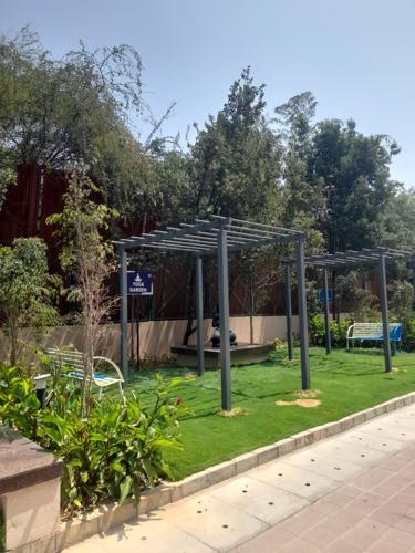  kings-court Senior Citizen Sitout