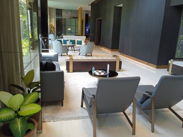  aranya Waiting Lounge