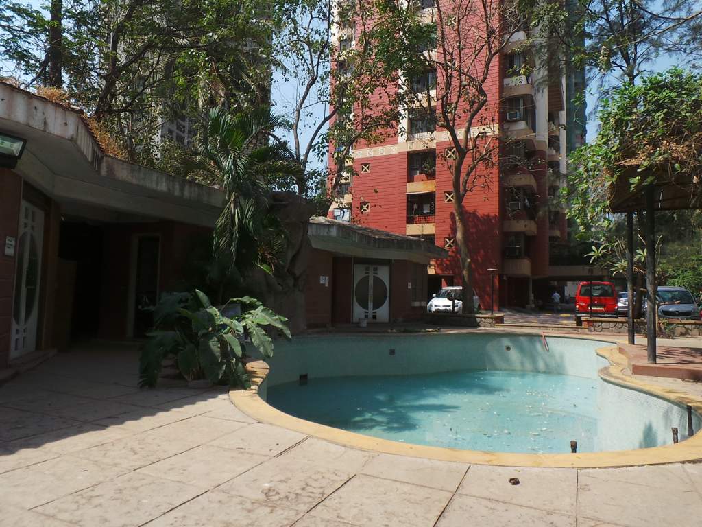  galaxy Swimming Pool