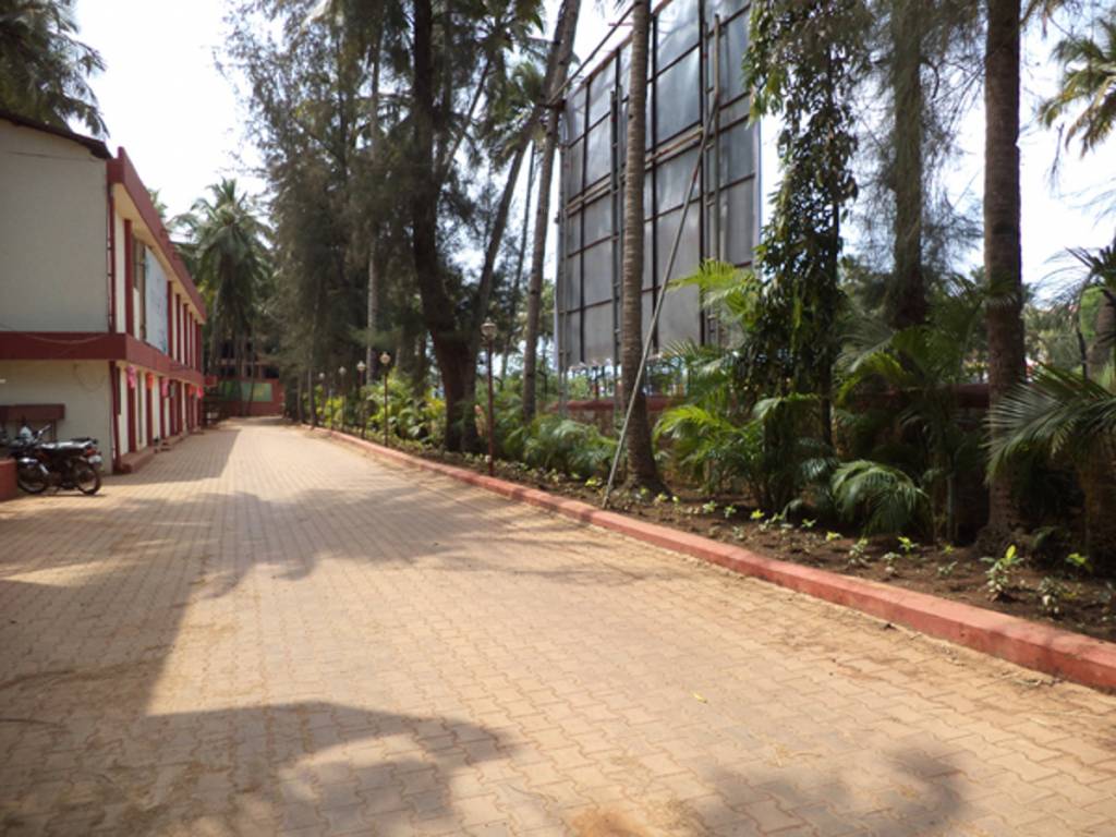 Images for Elevation of Palacio Regalo