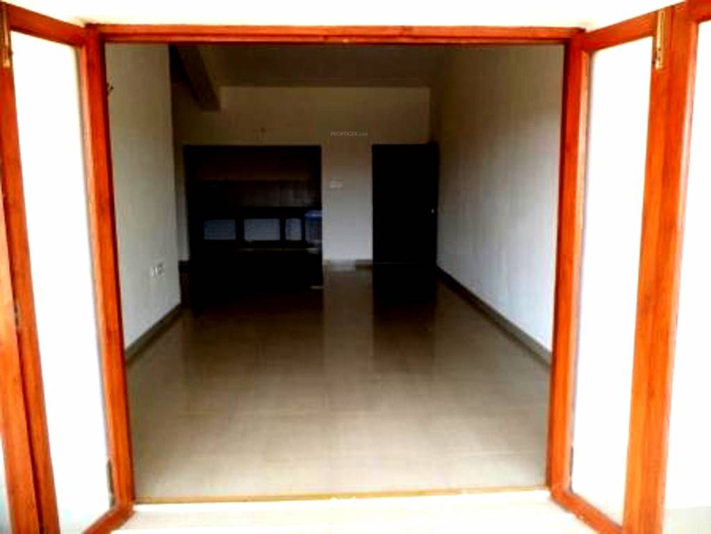  grandeja Living Area