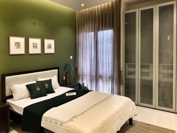 Bedroom alturas Bedroom