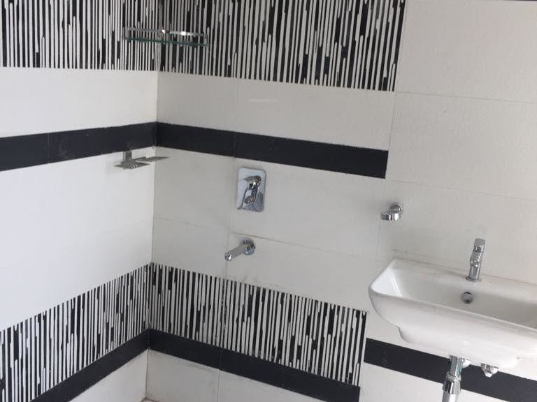  jasmine county Bathroom