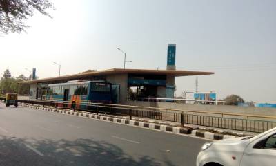 xyz Locality bg image